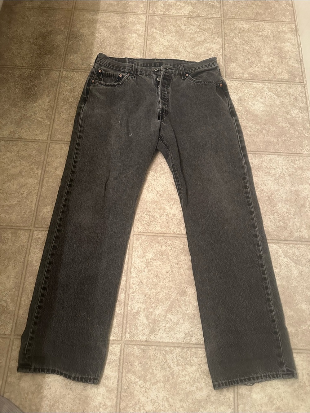 Levi's Men's Washed Black Straight Jeans